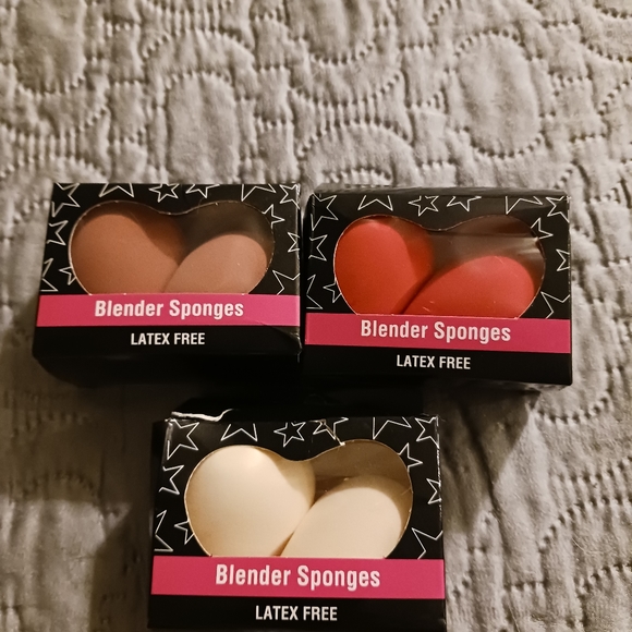 NWT! Makeup Sponges 3-2pks - Picture 2 of 7